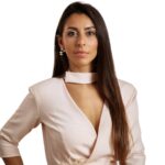 Ritratto di Bellissima Giovane Professionista in Carriera